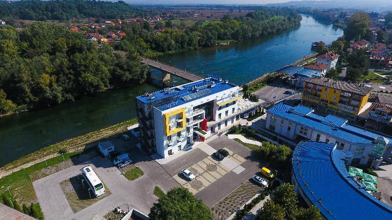 Zepter Hotel Bosanska Dubica Esterno foto